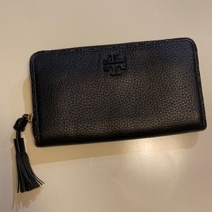 Tory Burch Zip Wallet